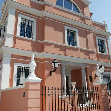 Colegio Mayor Careu - Women Only - University Community Sevilla Exterior foto